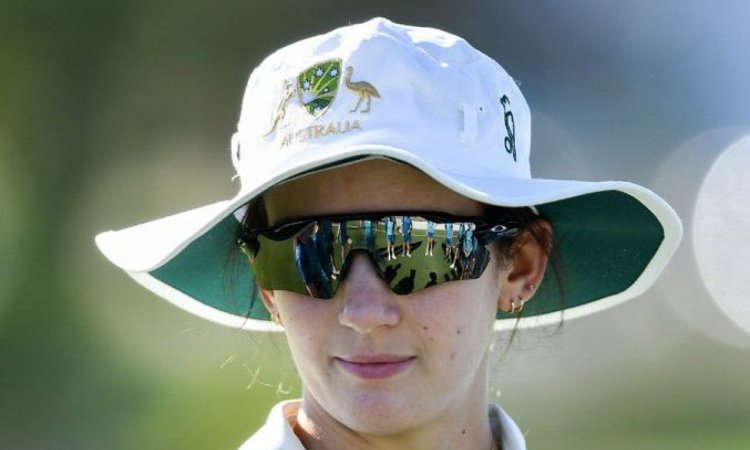 Minnu Mani, Kate Peterson take five-fors each as Australia ‘A’ take a slight edge