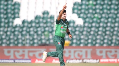 Naseem Shah returns to Pakistan Test squad for two-match series against Bangladesh