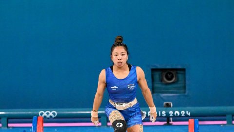 Paris : India's Saikhom Mirabai Chanu during the women's 49kg weightlifting event at Paris Olympics 