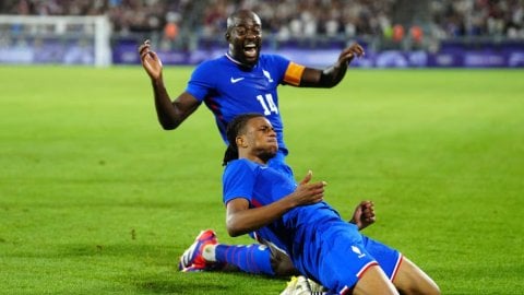 Paris Olympics: France beat Argentina to advance to men's soccer semis