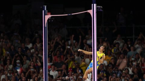 Paris Olympics: 'Such an out of body experience', says Duplantis after pole vault glory