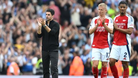 Premier League: Brighton holds 10-man Arsenal to 1-1 draw following controversial red card