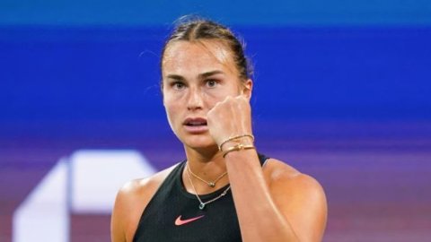 US Open: Sabalenka sails into Rd 2; Burel bounces back to beat Stephens