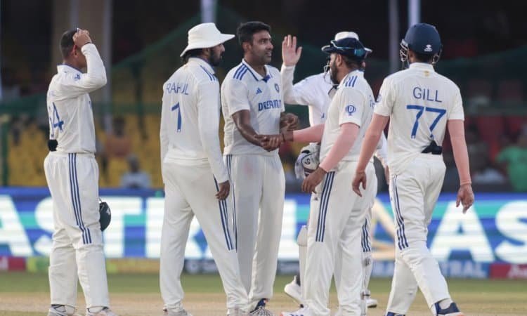 IND vs BAN, 2nd Test: அதிரடியில் மிரட்டிய இந்தியா; இரண்டாவது இன்னிங்ஸில் வங்கதேசம் தடுமாற்றம்!