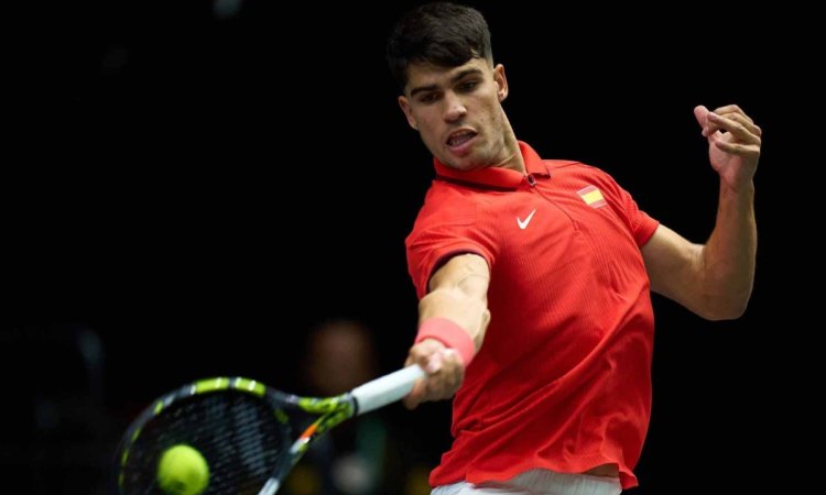 Alcaraz, Bautista give Spain place in Davis Cup final phase