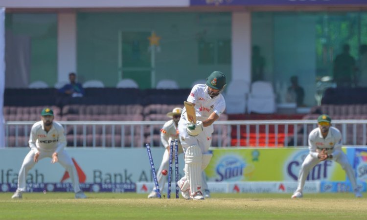 PAK vs BAN, 2nd Test: அடுத்தடுத்து விக்கெட்டுகளை இழந்து தடுமாறும் வங்கதேசம்!