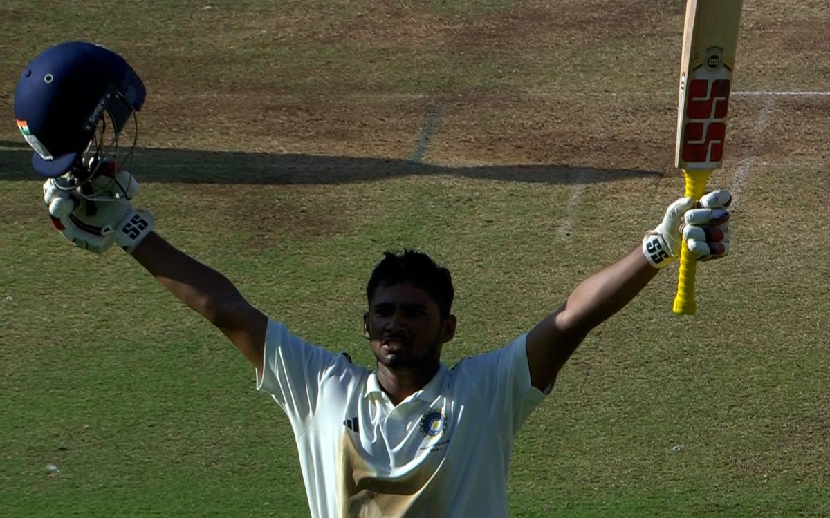 Duleep Trophy: Musheer Khan’s Unbeaten 105 Rescues India B From ...