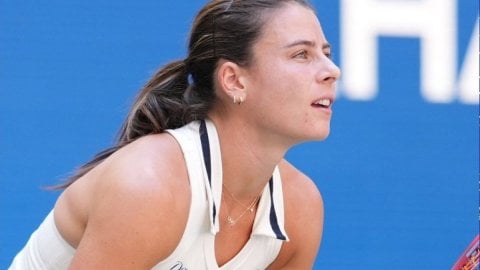 Emma Navarro outshines Paula Badosa to reach maiden Grand Slam semifinal. Photo credit: US Open