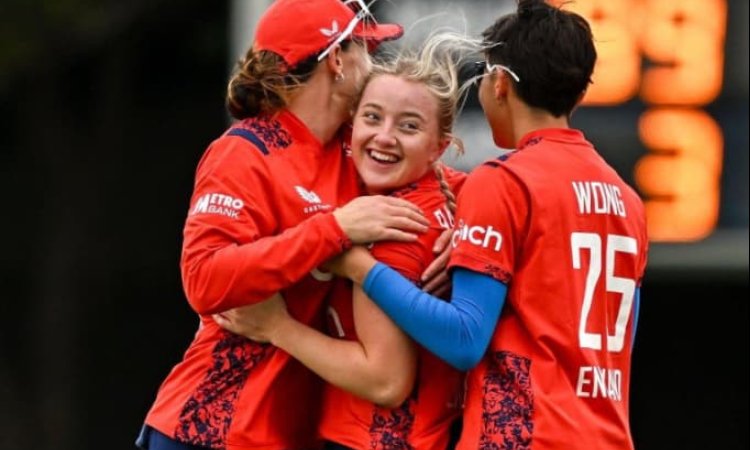 IReW vs ENGW, 1st T20I: அயர்லாந்தை வீழ்த்தி இங்கிலாந்து அணி அசத்தல் வெற்றி!