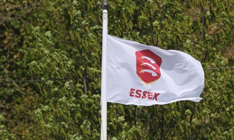 Essex's championship hope dashed after 12-Point deduction over bat controversy