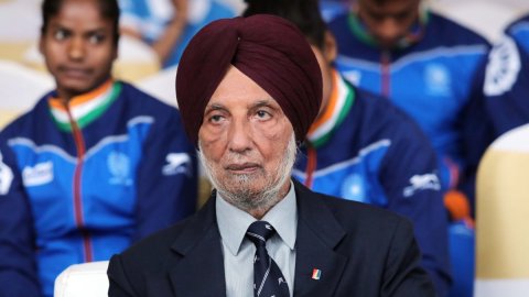 Legends Harbinder Singh, Zafar Iqbal welcome return of international hockey to New Delhi