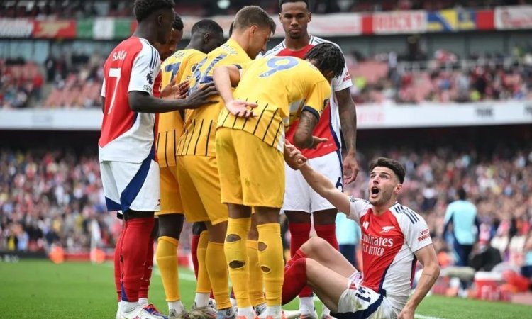 Referee Chris Kavanagh backs Declan Rice's red card, says 'I had no choice'