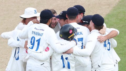 Sussex secure promotion to Division One with dominant win over Gloucestershire