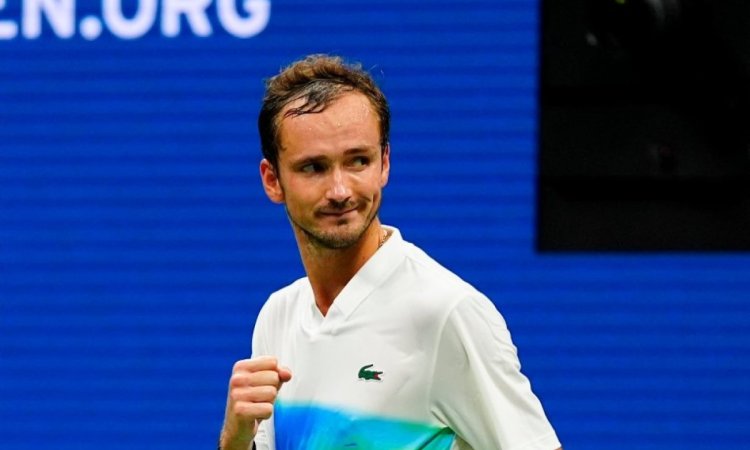 US Open: Medvedev books Rd-4 spot; De Minaur eliminates Evans, Sinner moves past O'Connell 