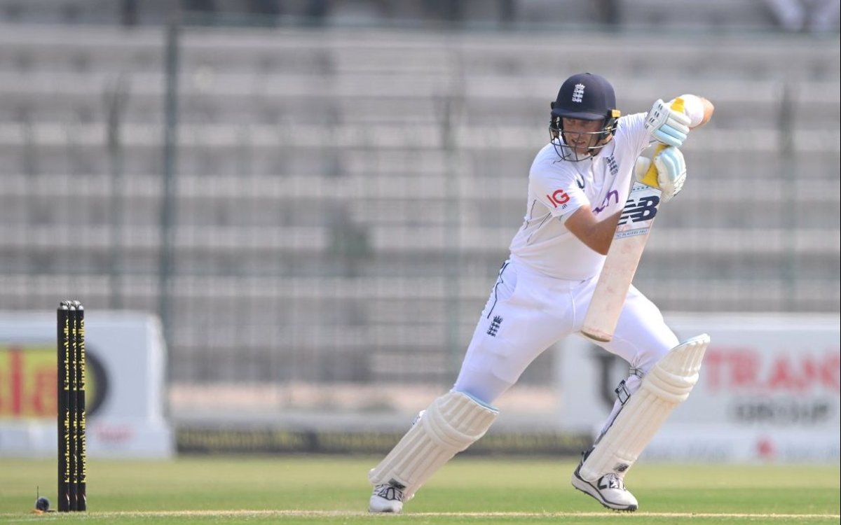 1st Test Root Sets Records; Brook Rides His Luck As England Reach 492/