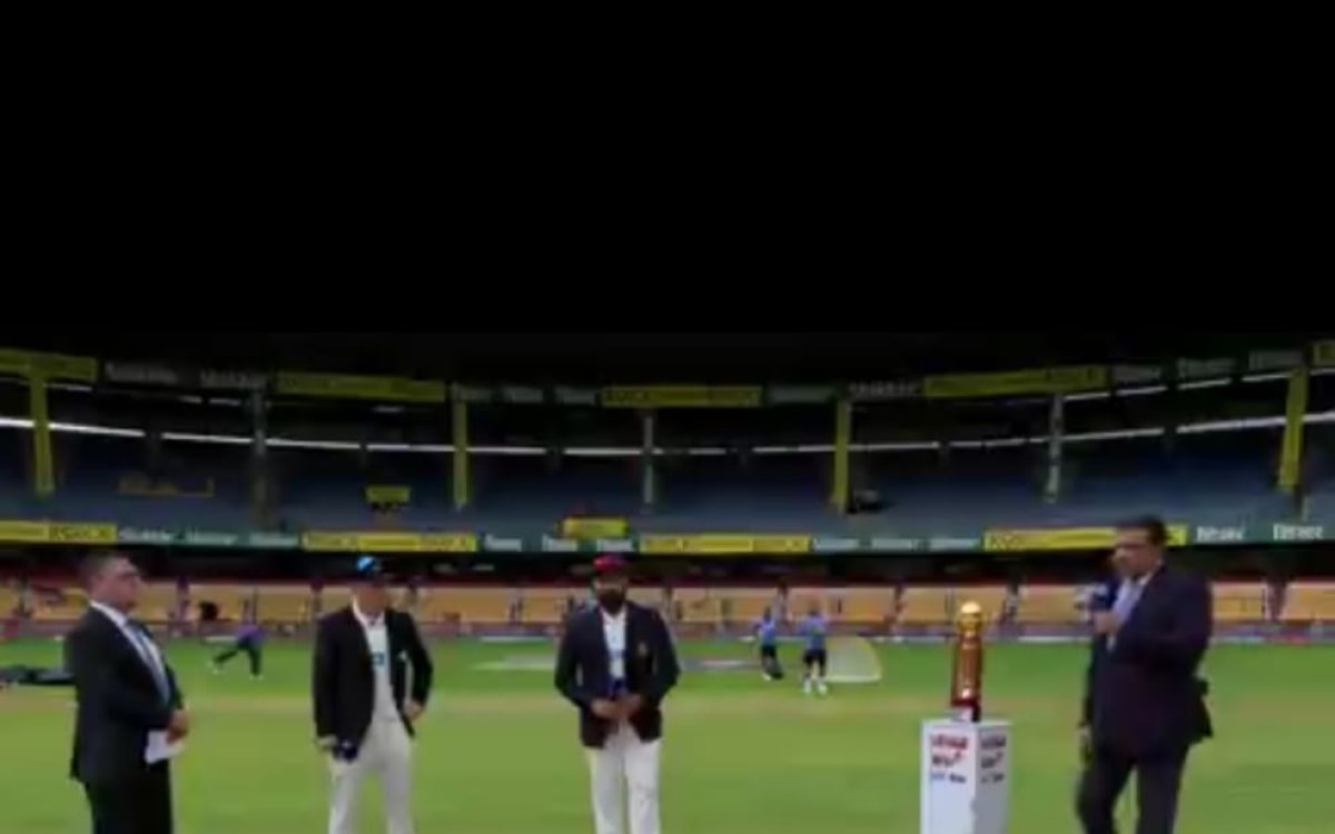 1st Test Sarfaraz, Kuldeep Come In As India Elect To Bat First Against