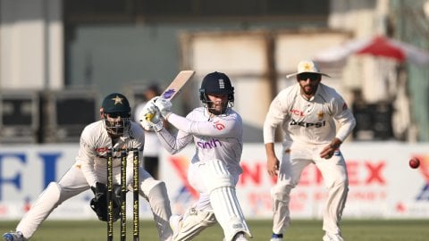 PAK vs ENG, 2nd Test: சதமடித்து அசத்திய டக்கெட்; இங்கிலாந்து அணி தடுமாற்றம்!