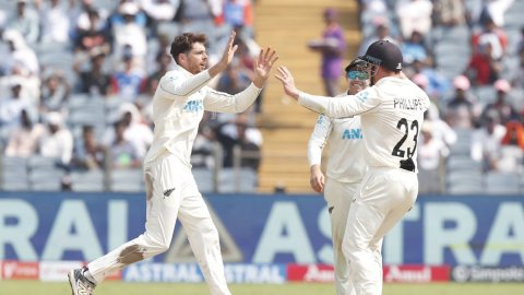 2nd Test: Santner helps NZ bowl out India for 156, take 103-run lead