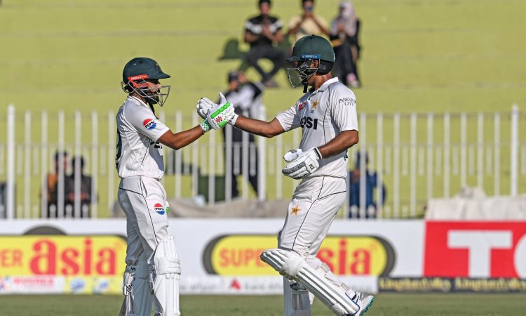 PAK vs ENG, 3rd Test: சதமடித்து அணியை முன்னிலைப் படுத்திய சௌத் சகீல்; இங்கிலாந்து அணி தடுமாற்றம்!