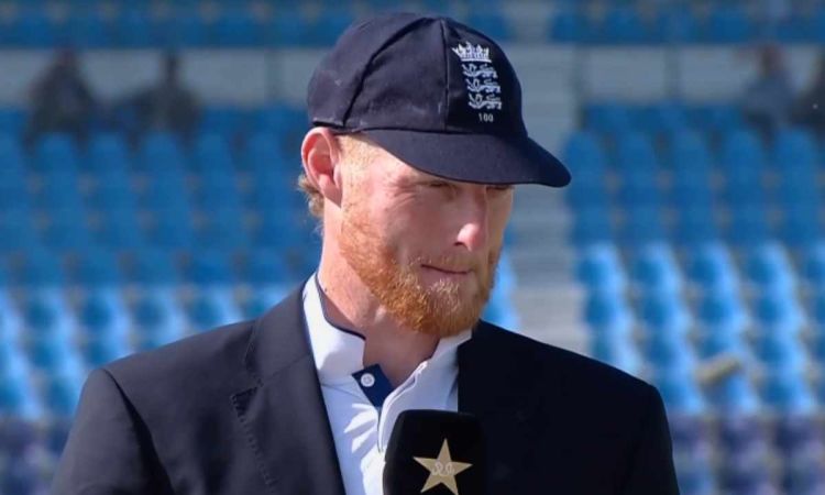 England opt to bat first against Pakistan in third test