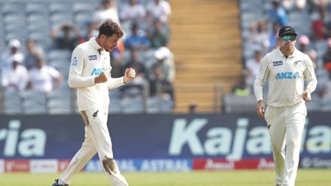 IND vs NZ, 2nd Test: சான்ட்னர் சுழலில் சிக்கி 156 ரன்களில் ஆல் அவுட்டானது இந்தியா!