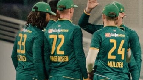 IRE vs SA, 1st ODI: ரிக்கெல்டன், வில்லியம்ஸ் அசத்தல்; அயர்லாந்தை பந்தாடியது தென் ஆப்பிரிக்கா!