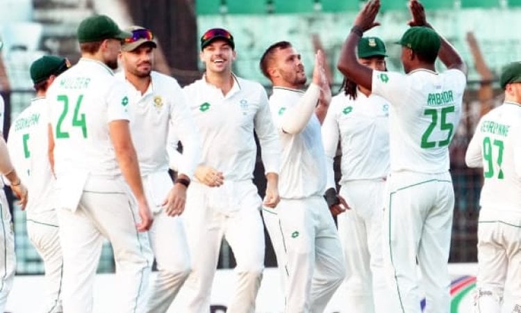 BAN vs SA, 2nd Test: தென் ஆப்பிரிக்க அணியில் மூவர் சதமடித்து மிரட்டல்; தடுமாறும் வங்கதேச அணி!