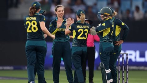 Womens T20 WC 2024: ऑस्ट्रेलिया की जीत में चमकी एशले गार्डनर, पाकिस्तान को 9 विकेट से दी करारी मात 