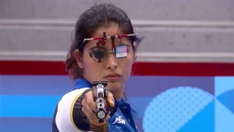 'Grateful that I could win, read a lot of Gita..,' says Manu Bhaker after bagging a historic medal i