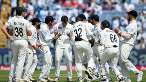 IND vs NZ, 2nd Test: மீண்டும் சான்ட்னர் சுழலில் சிக்கிய இந்தியா; தொடரை வென்று நியூசிலாந்து சாதனை!