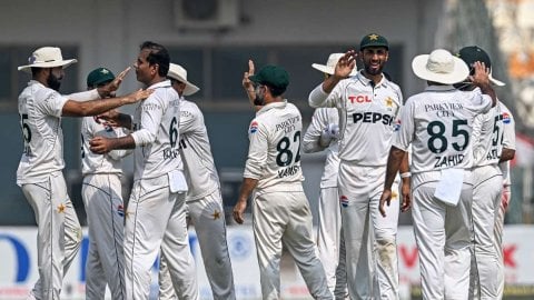 Pakistan Crush England In Second Test To Set Up Series Decider