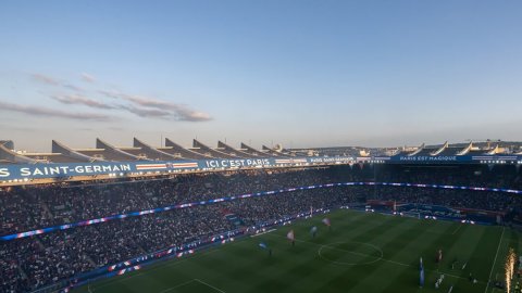 PSG punished with partial stadium closure for homophobic chants