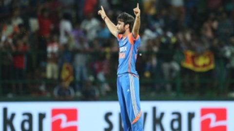 Ravi Bishnoi replaces Arshdeep Singh as India elect to bat first against Bangladesh in the third T20