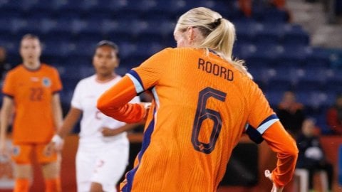 Record 15-0 victory for Dutch women over Indonesia in soccer friendly