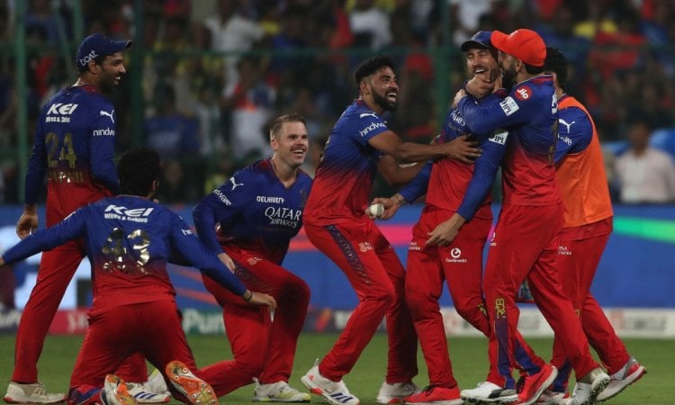 इन 3 खिलाड़ियों को रिटेन करेगी RCB की टीम,  मैक्सवेल, जैक्स और ग्रीन का नाम नहीं है शामिल