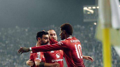 We need fresh players for Sunday's game: Ten Hag on Rashford's half-time substitution at Porto