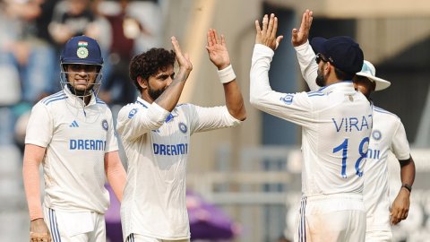 3rd Test: India slump to 86/4 after Jadeja, Sundar bowl out New Zealand for 235