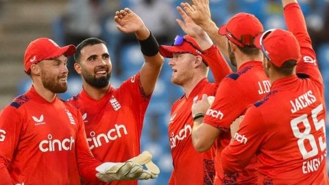 WI vs ENG: इंग्लैंड ने तीसरे T20I में वेस्टइंडीज को 3 विकेट से दी मात, इन 2 गेंदबाजों ने मचाया धमाल