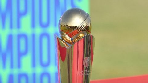 Champions Trophy 2025: BCCI के आगे झुका PCB, हाइब्रिड मॉडल मानने के लिए हुआ राजी, रख दी ये शर्ते