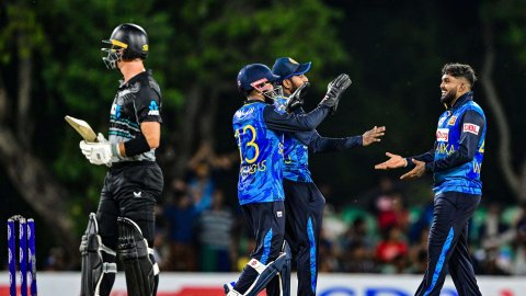 SL vs NZ, 2nd T20I: நியூசிலாந்தை 103 ரன்களில் சுருட்டியது இலங்கை!