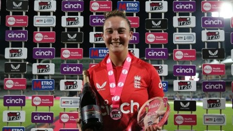 Alice Capsey called up to England women’s T20I squad for South Africa tour