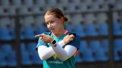 Alyssa Healy ruled out of WBBL due to knee injury, in doubt for ODIs against India