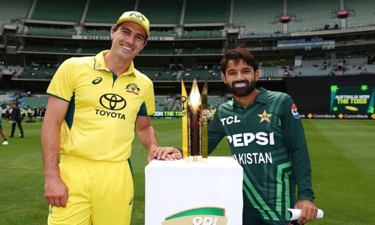 AUS vs PAK, 1st ODI: டாஸ் வென்று பந்துவீச்சை தேர்வு செய்தது ஆஸ்திரேலியா!