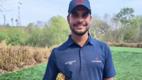 Golf: Warring shoots 11-under to take 4-shot lead in Abu Dhabi; Sharma at 66th