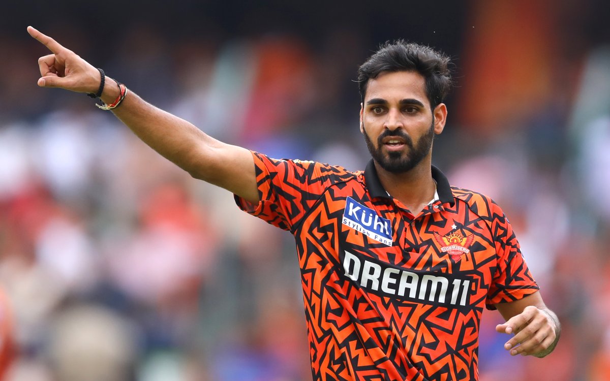 IPL 2025 Auction RCB Spend Rs 10.75 Cr For Bhuvneshwar Kumar; Mumbai