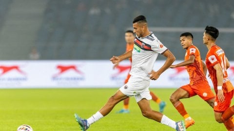 ISL 2024-25: 10-man NorthEast United FC hold on to take three points vs Punjab FC