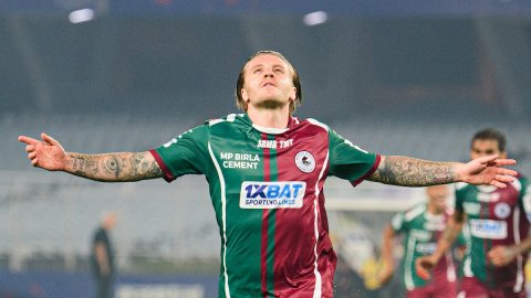 ISL 2024-25: Cummings’ late goal helps Mohun Bagan SG overcome spirited Chennaiyin FC