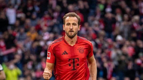 Kane brace seals Bayern Munich's 3-0 win over Union Berlin