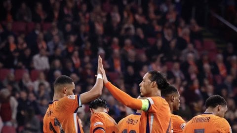 Nations League: Netherlands beat Hungary to qualify for quarterfinals