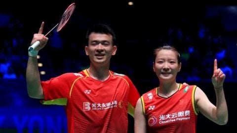 Olympic badminton champion Zheng Siwei (left) to retire from international competition at the end of